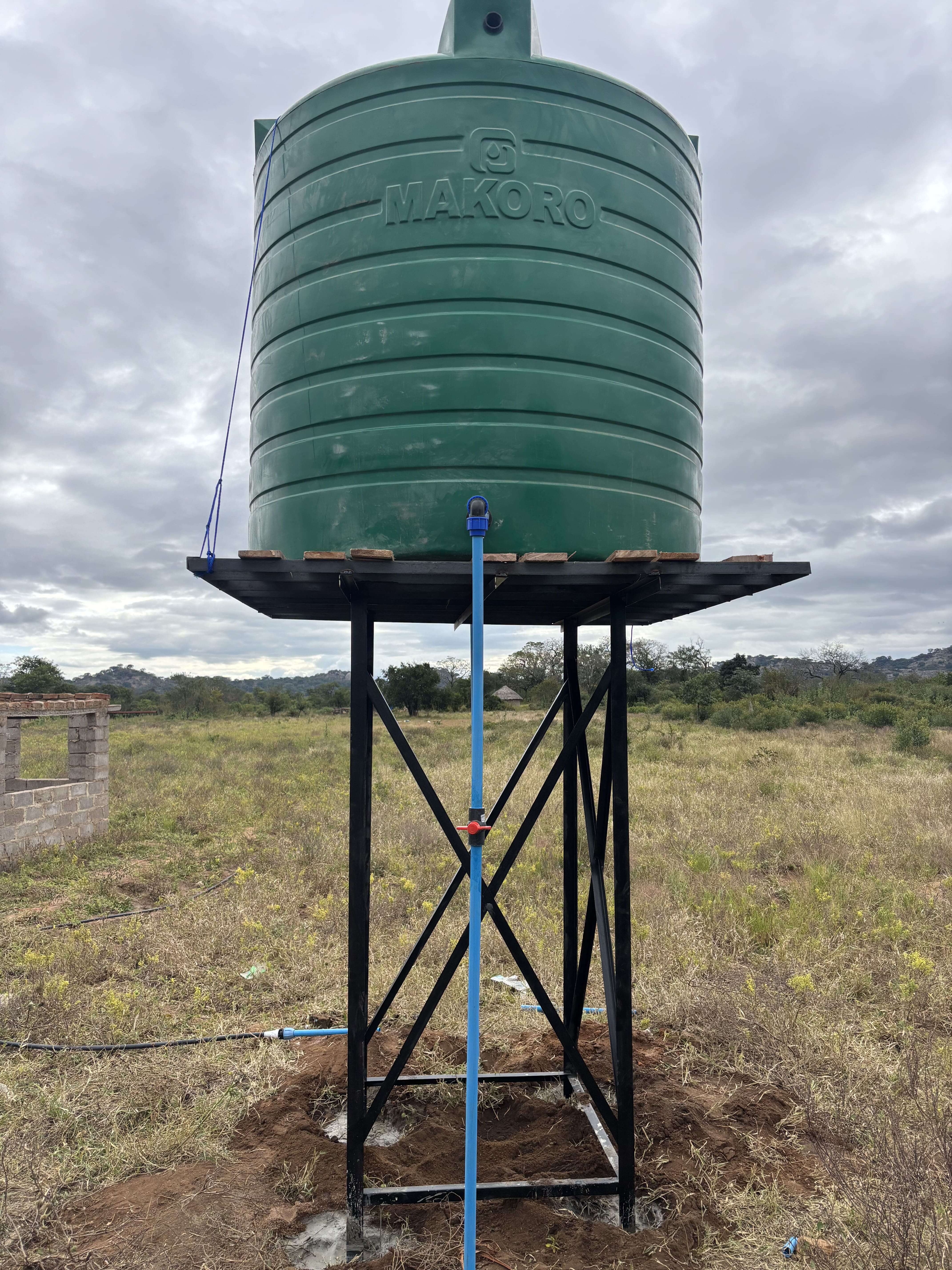 5,000L water tank on 3.5m steel stand with pipeline, Tigerbag Mwenezi
